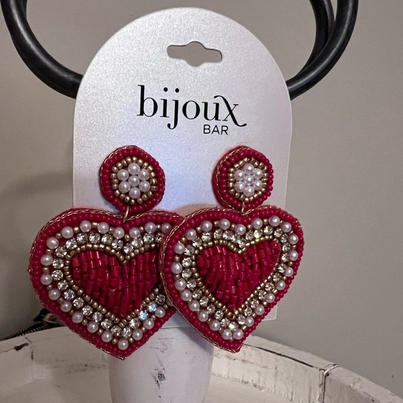 NWT- Beaded Heart Earrings. Retail $45 - Picture 4 of 4